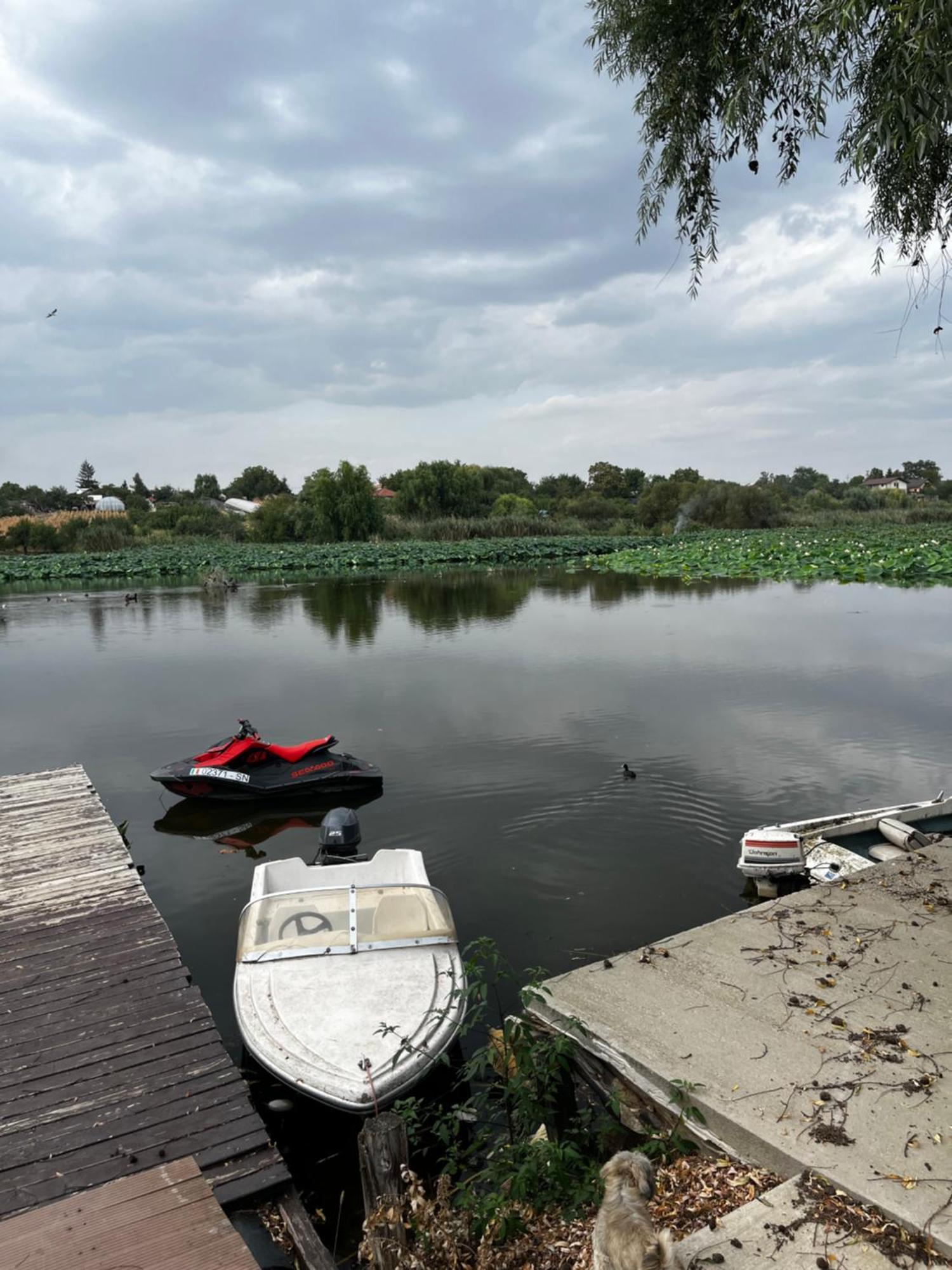 Hotel La Nuferi Lac To Therme & Aeroport Otopeni Snagov Exterior foto